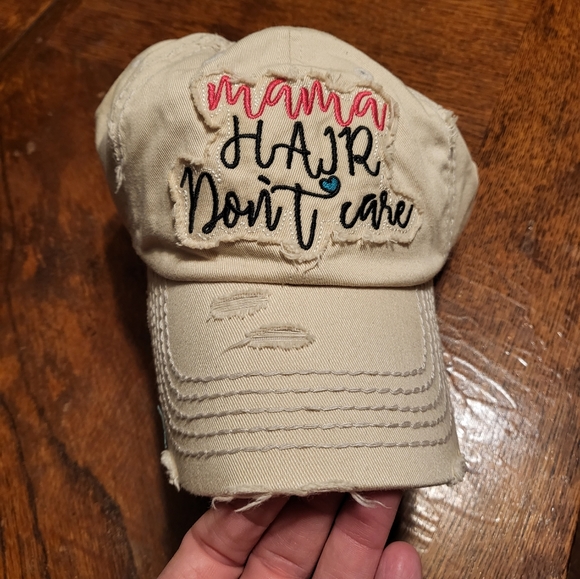 Hat - Picture 1 of 2